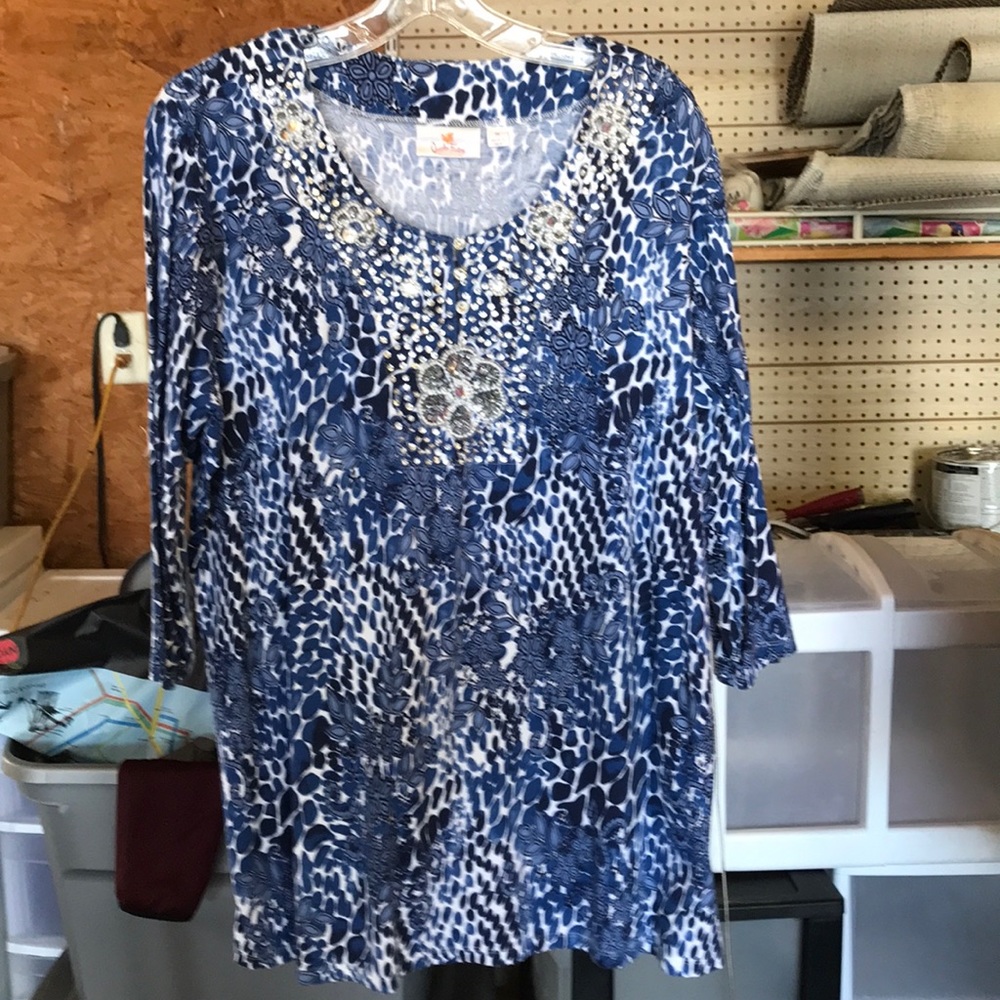 Beautiful blouse!